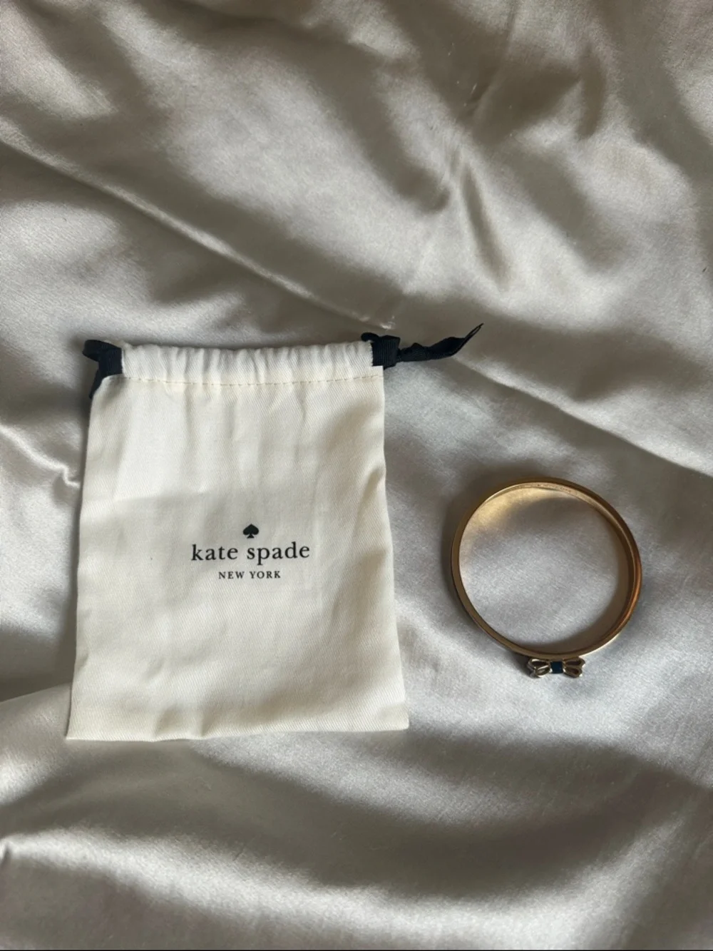kate spade navy enamel bow bangle with gold-tone trim - Picture 2 of 3